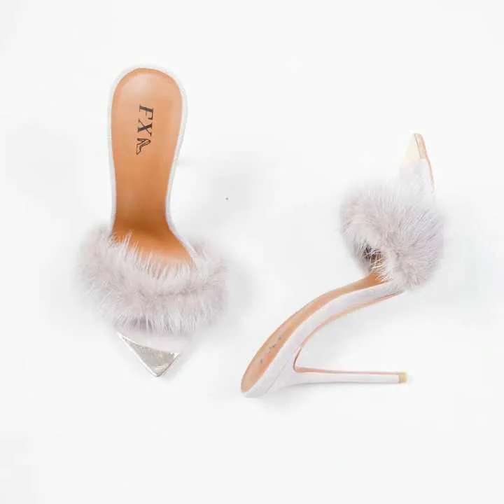 أحذية نسائية فاخرة من فرو المنكLuxury women's mink fur shoes