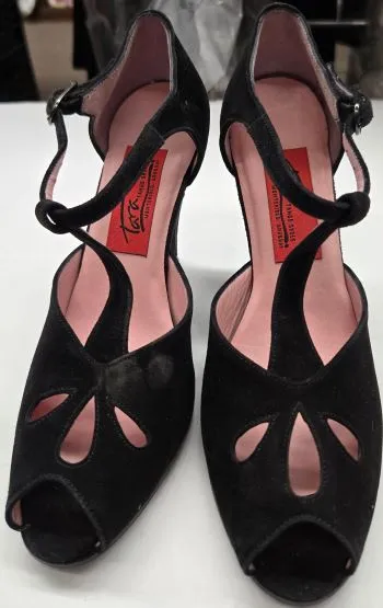 3.5" Malena V -- Women's Tango Shoes -- Black
