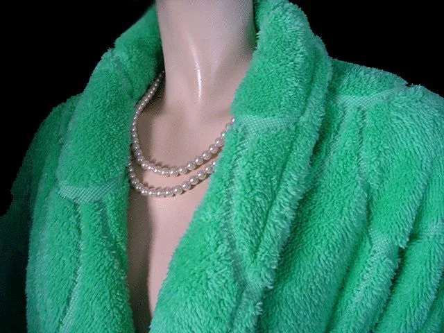 *BEAUTIFUL FOREIGN DESIGNER SOFT PLUSH CHENILLE-LIKE OR PLUSH WRAP-STYLE ROBE IN MING JADE - SIZE XL / EXTRA LARGE
