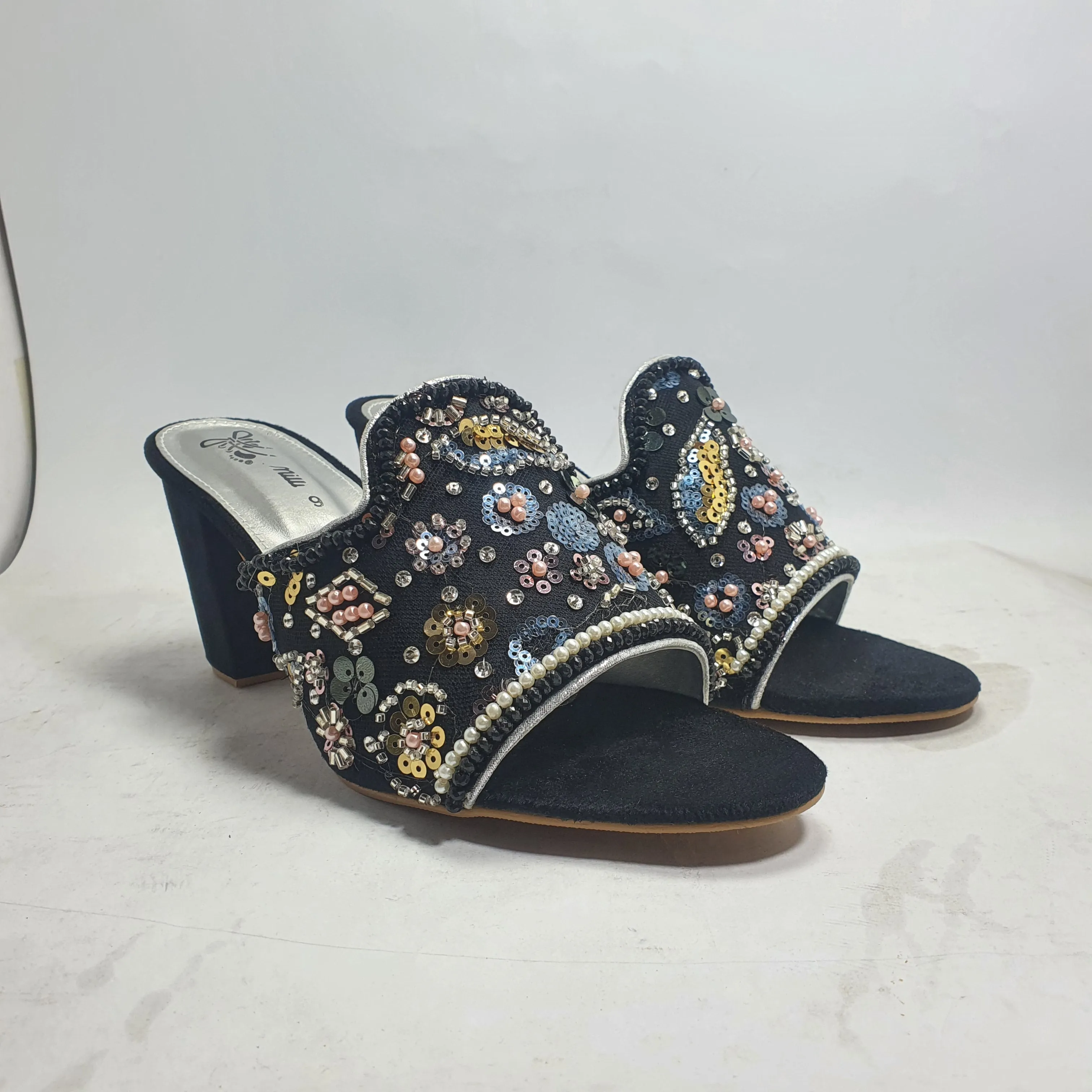 Black | Fancy Heel Slipper for women
