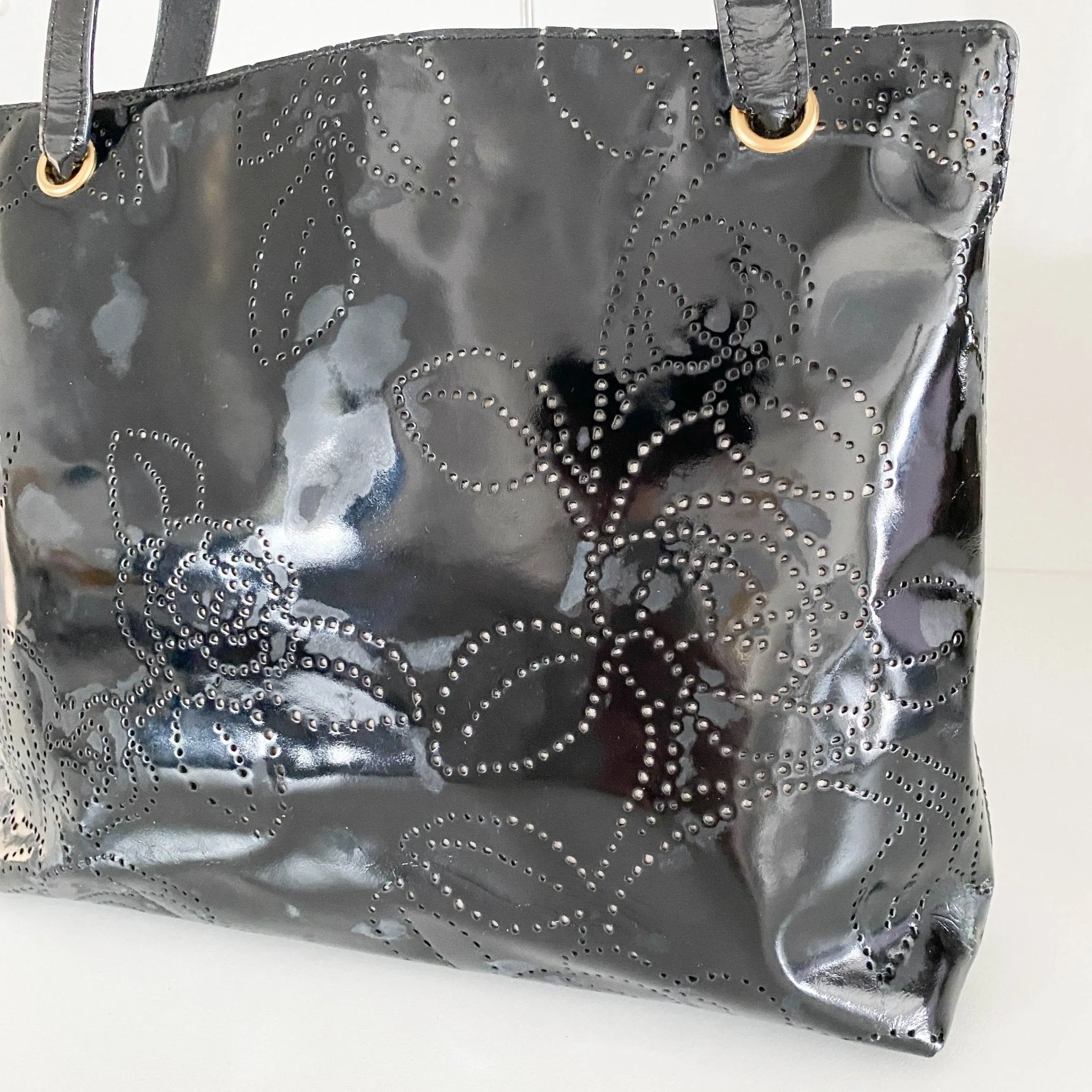 Camellia Patent Leather Black Tote Bag