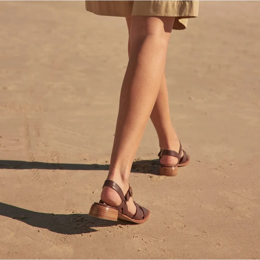 EOS Women's Tega Heeled Sandal in Chestnut