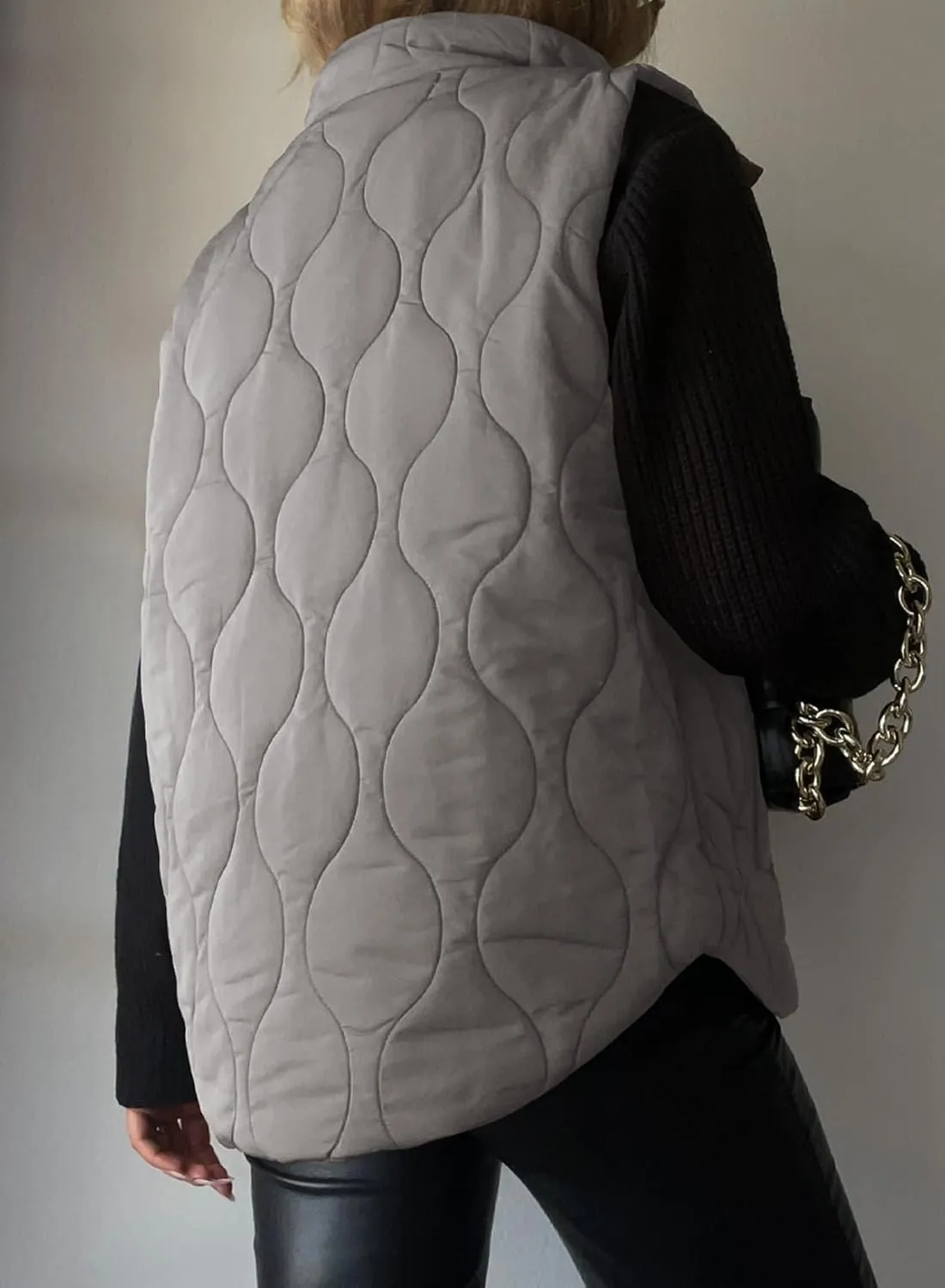 EVALESS Cropped Puffer Vest Women Lightweight Quilted Stand Collar Sleeveless Jackets Fall Spring 2025 Button Zip Up Coat