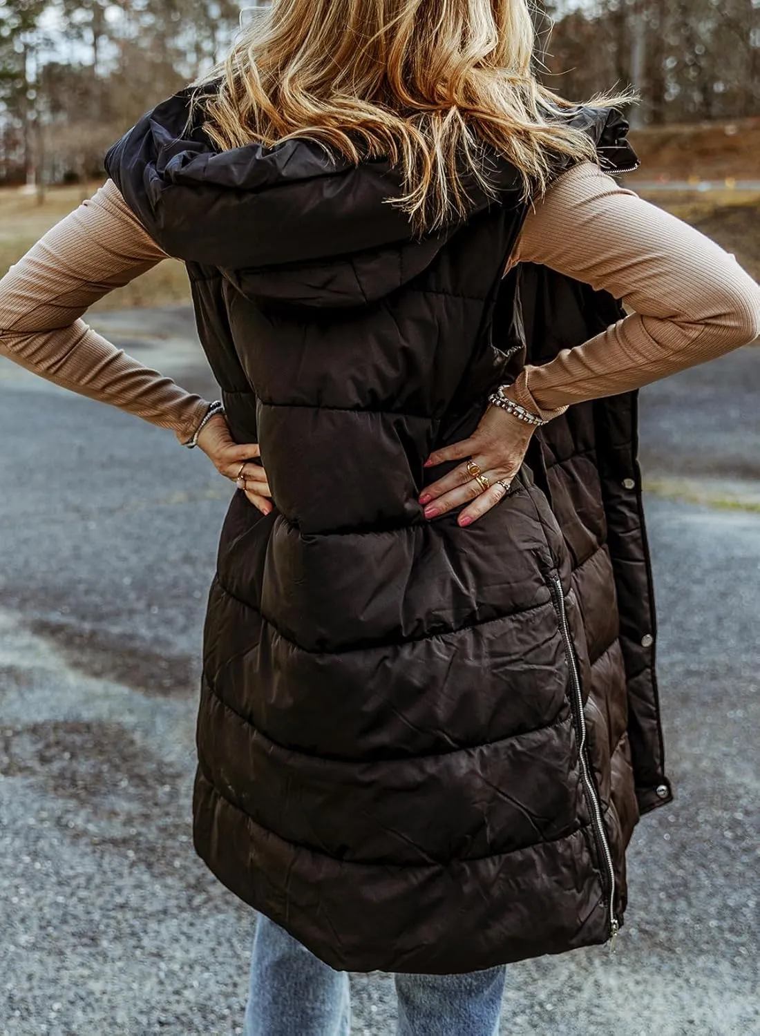 EVALESS Womens Long Puffer Vest Quilted Hooded Sleeveless Zip Up Down Jacket Winter Warm Lightweight Gilet Coat Outerwear