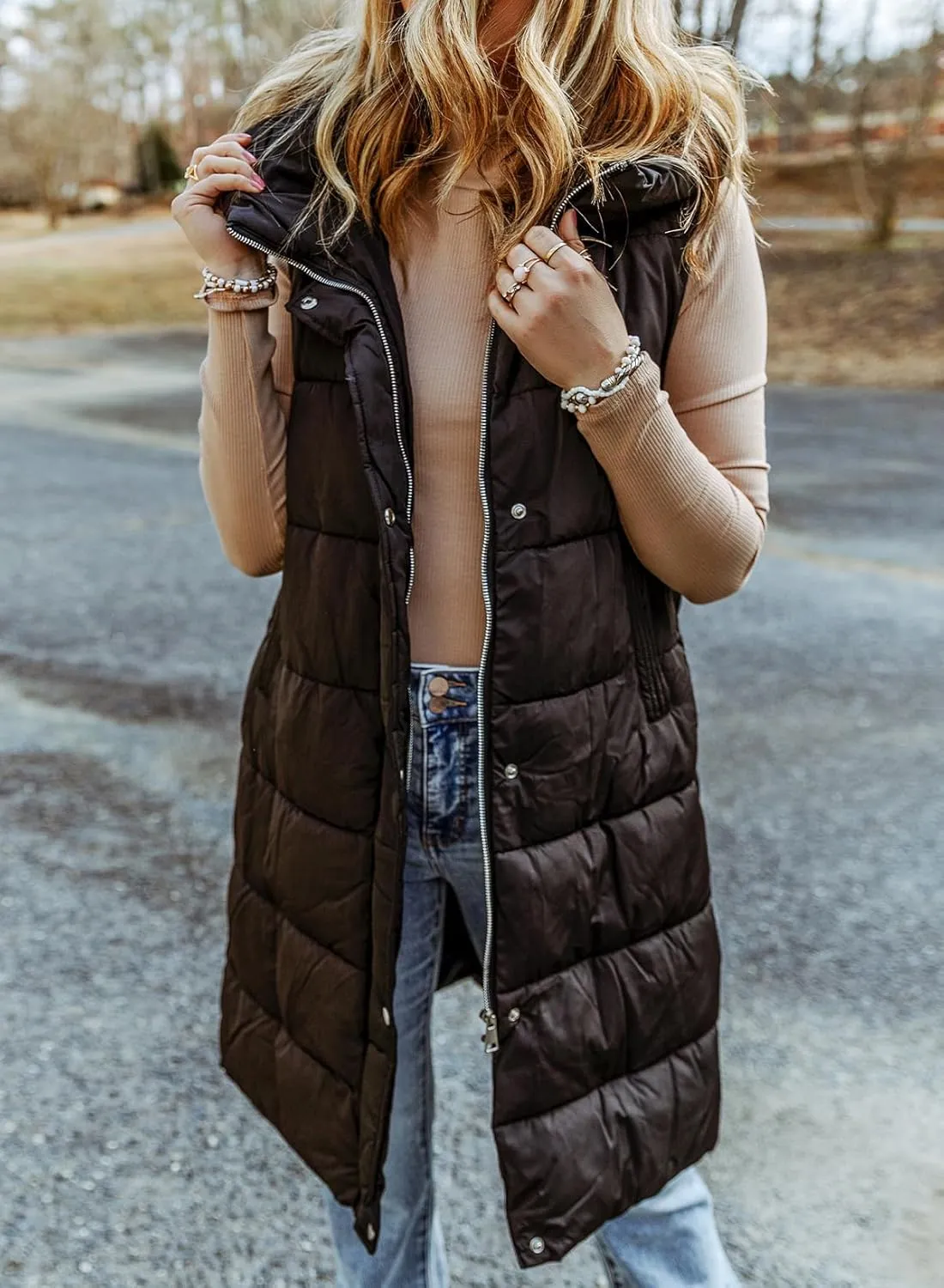 EVALESS Womens Long Puffer Vest Quilted Hooded Sleeveless Zip Up Down Jacket Winter Warm Lightweight Gilet Coat Outerwear