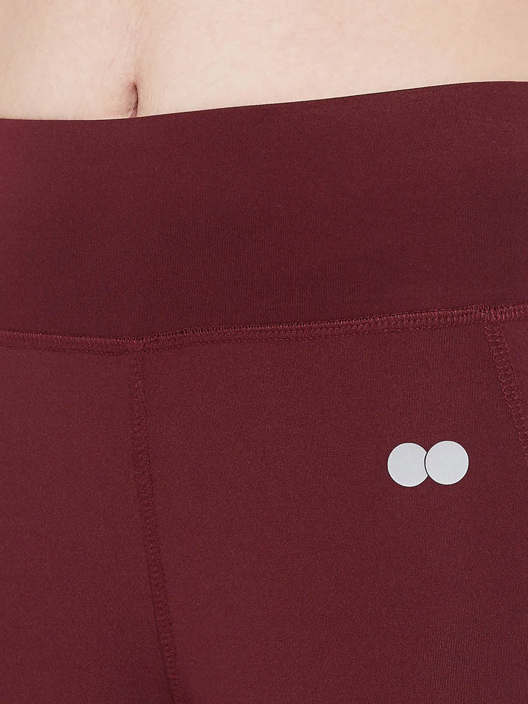 High Rise Activewear Tights In Maroon