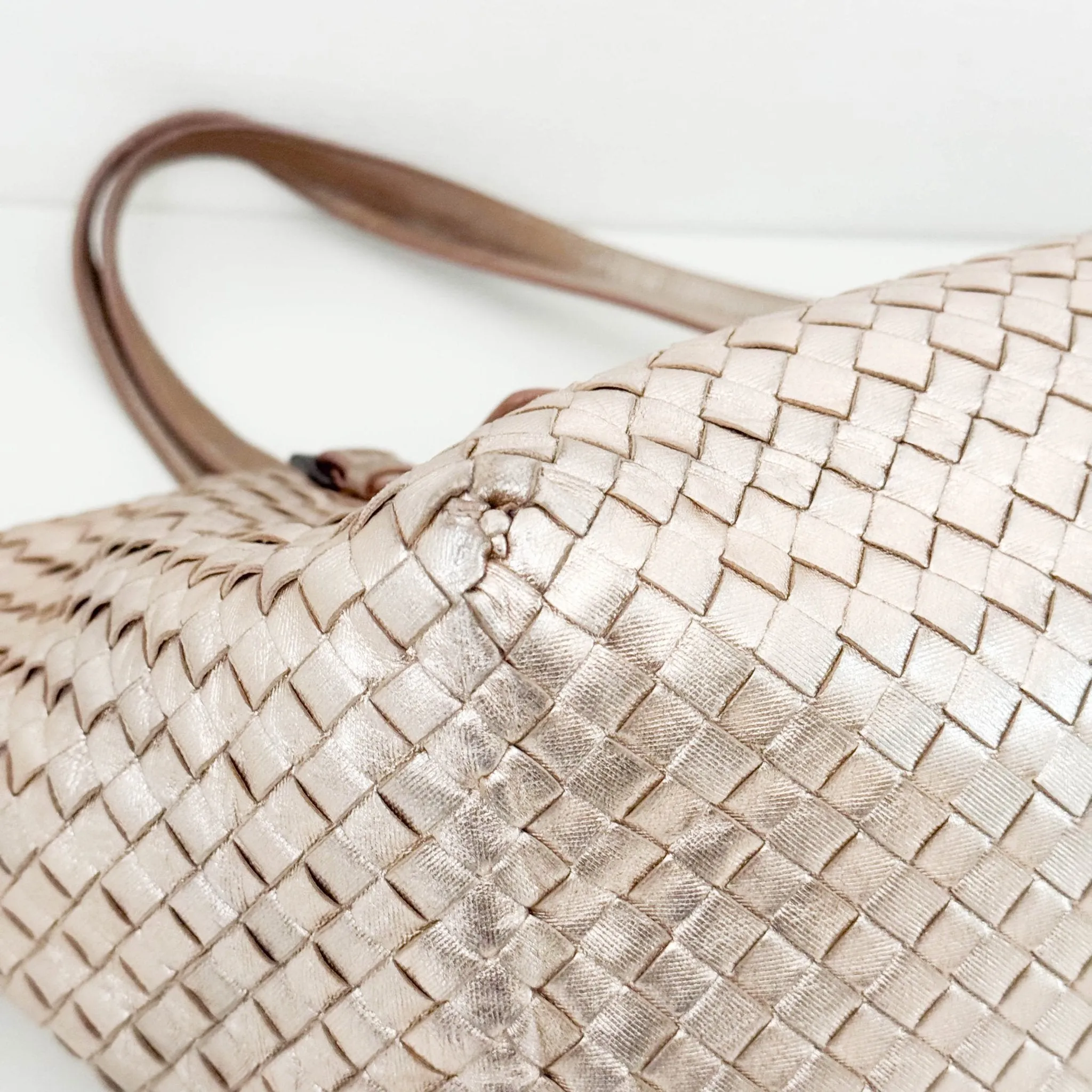 Intrecciato Cesta Metallic Pink Leather Strap Tote / Shoulder Bag
