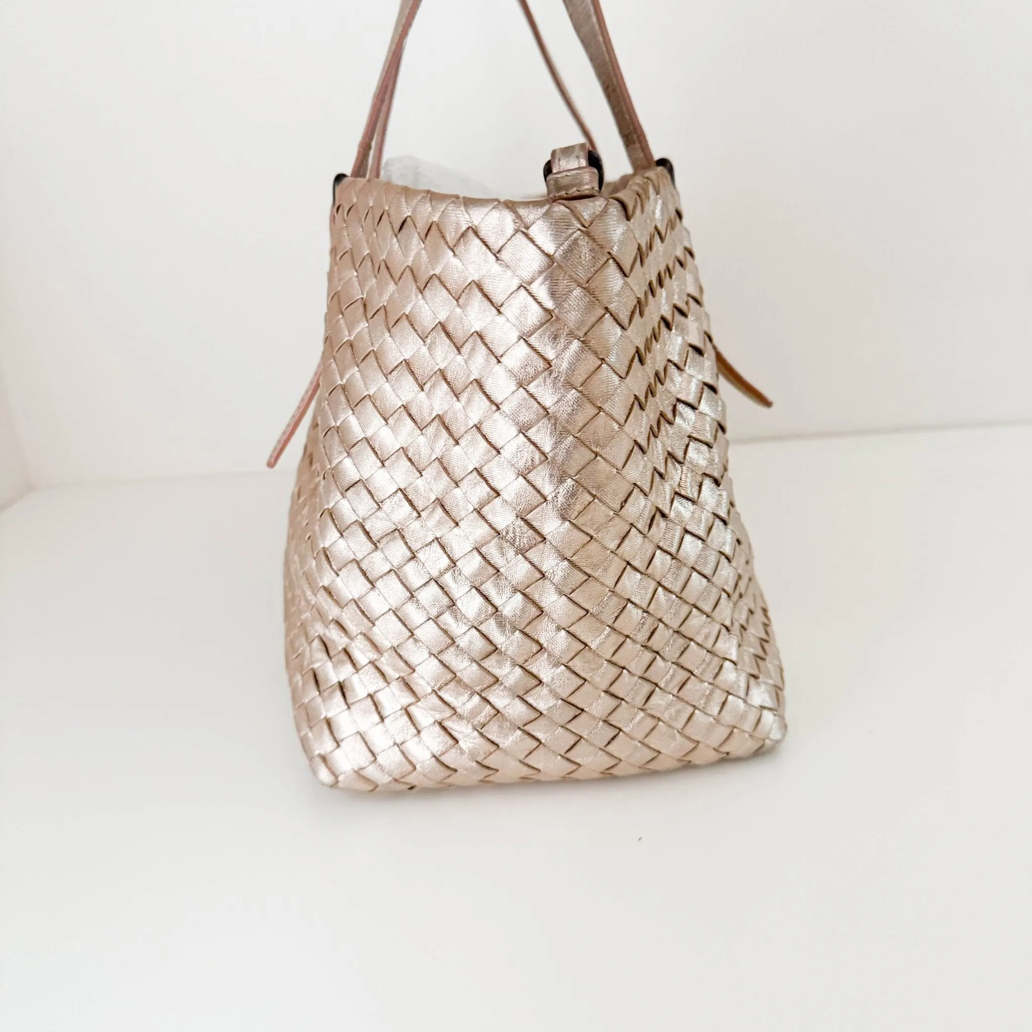 Intrecciato Cesta Metallic Pink Leather Strap Tote / Shoulder Bag