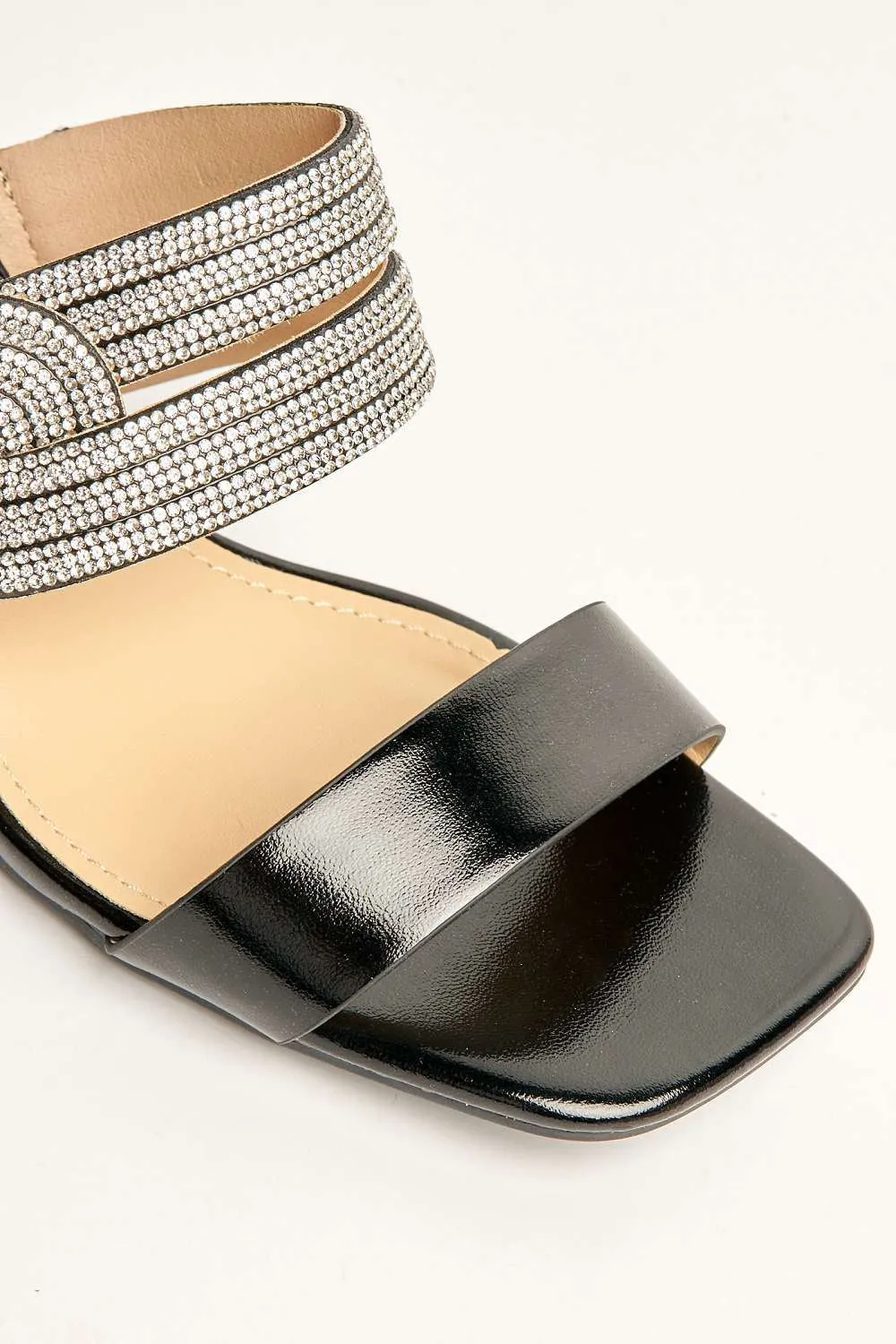 Lina Twist Diamante Band Slip On Block Heel Mule in Black
