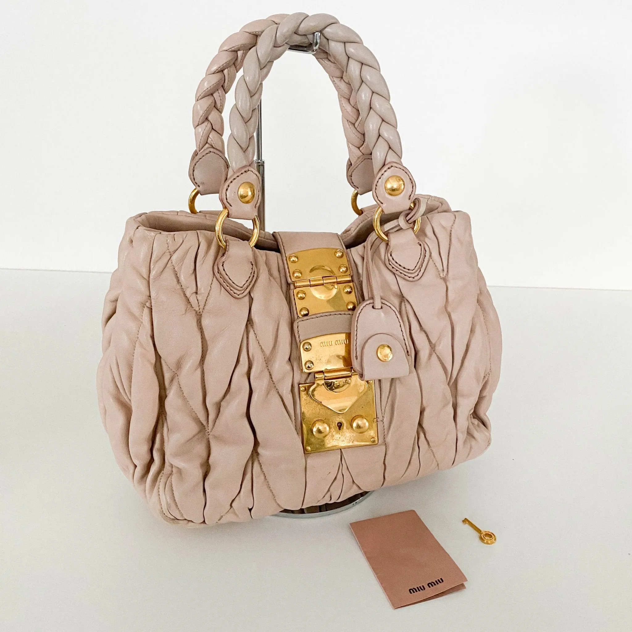 Matelassé Lambskin Leather Beige Tote Handbag