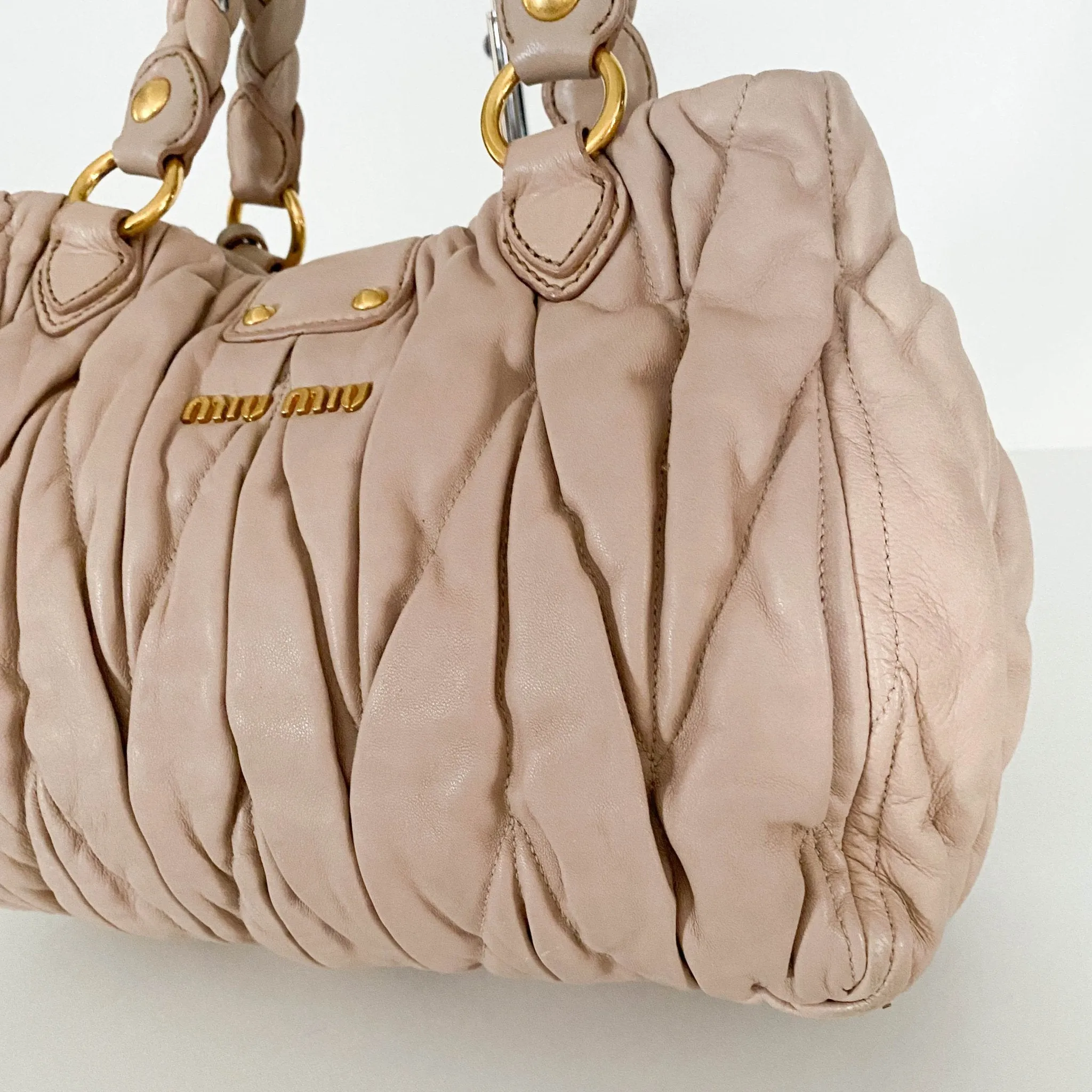 Matelassé Lambskin Leather Beige Tote Handbag