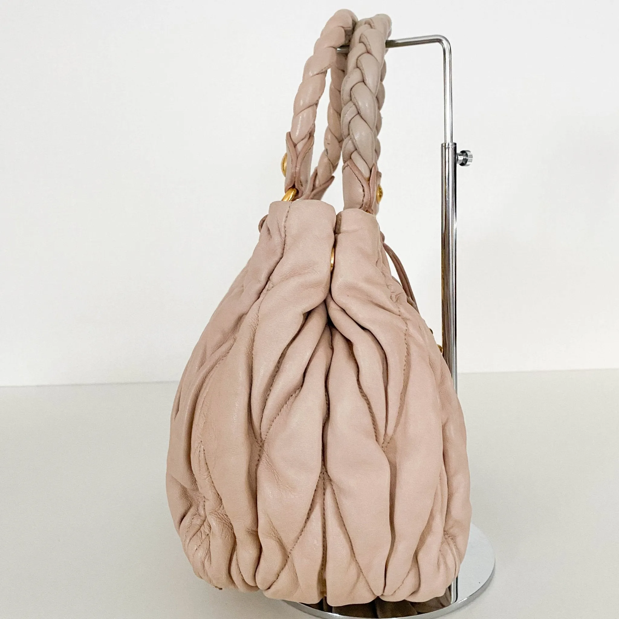 Matelassé Lambskin Leather Beige Tote Handbag
