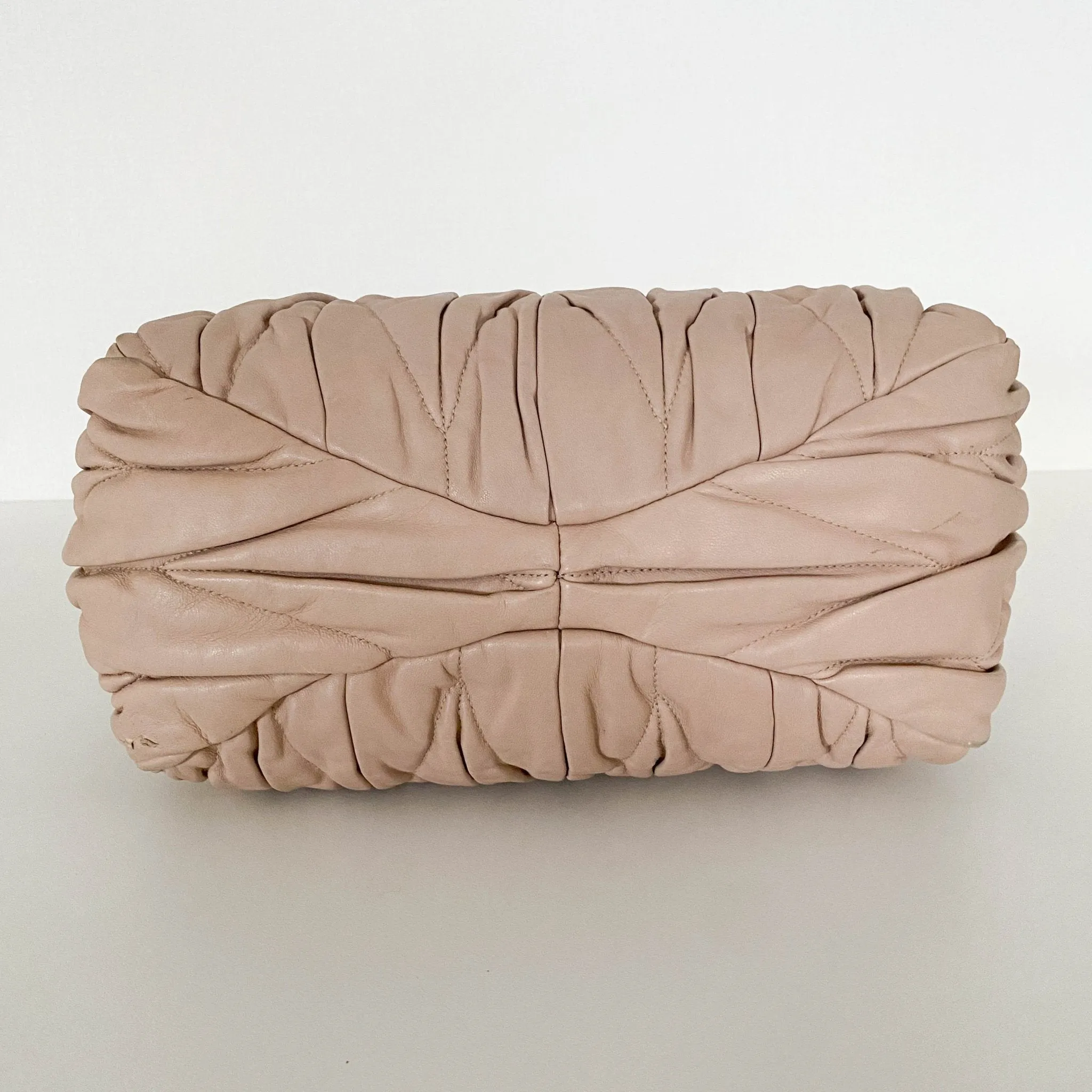 Matelassé Lambskin Leather Beige Tote Handbag
