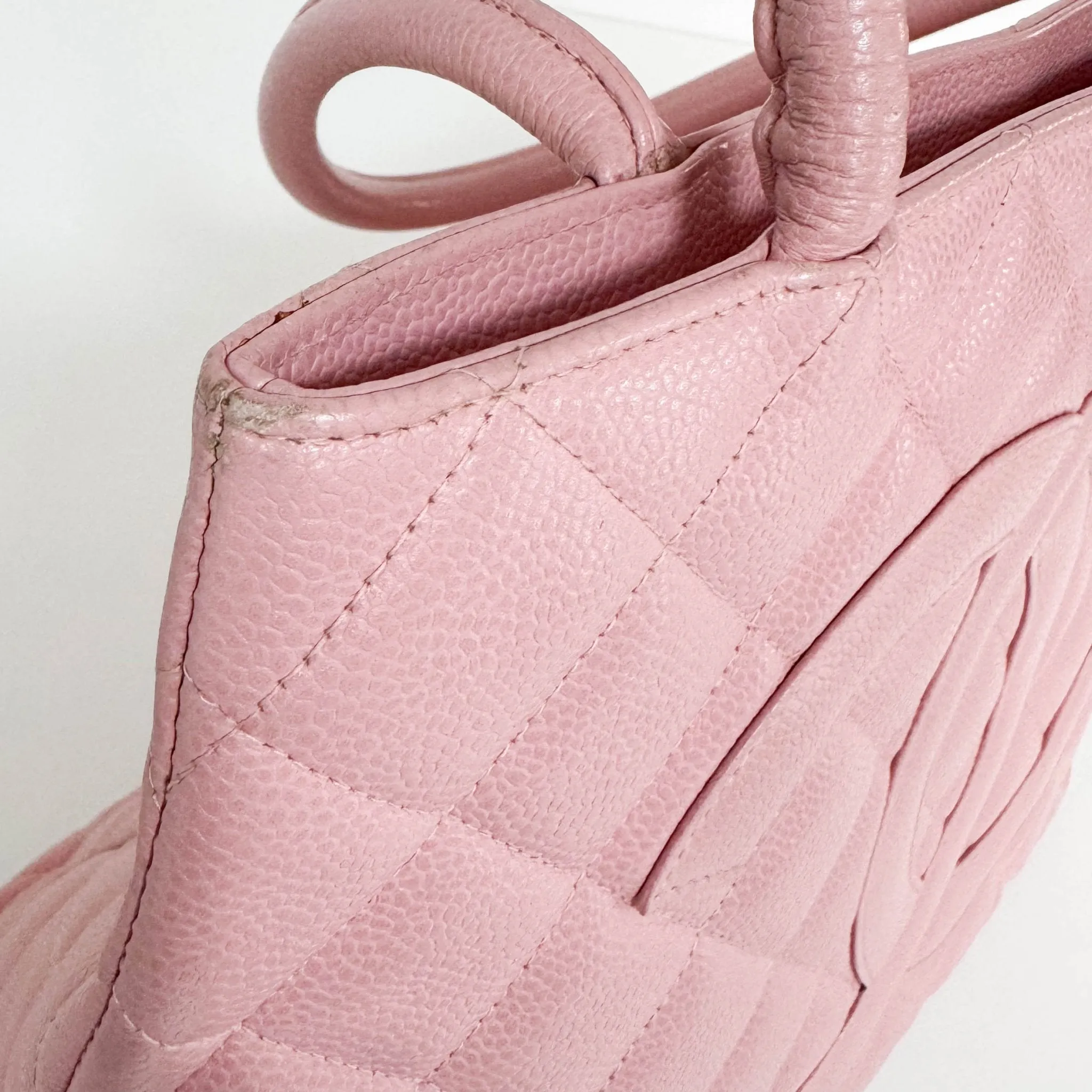 Medallion Tote Pink Caviar Skin Leather