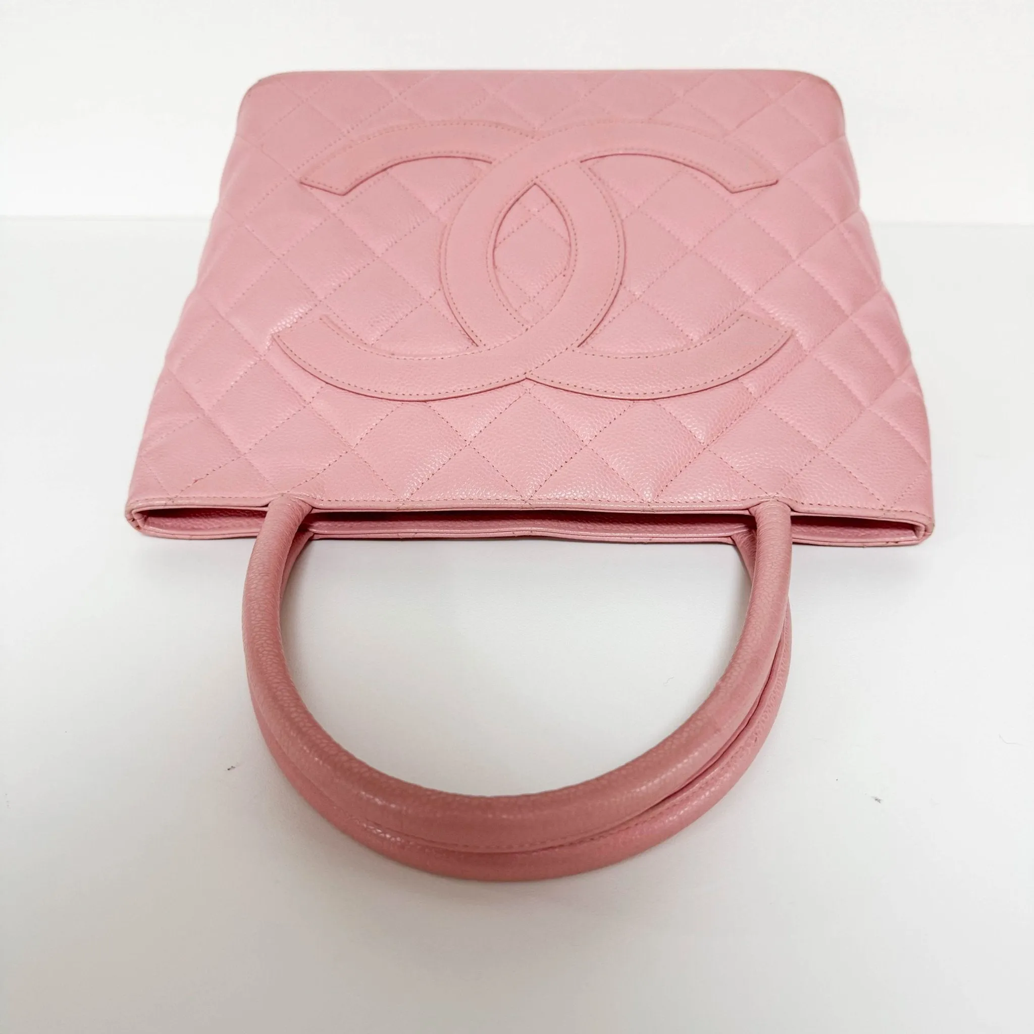 Medallion Tote Pink Caviar Skin Leather