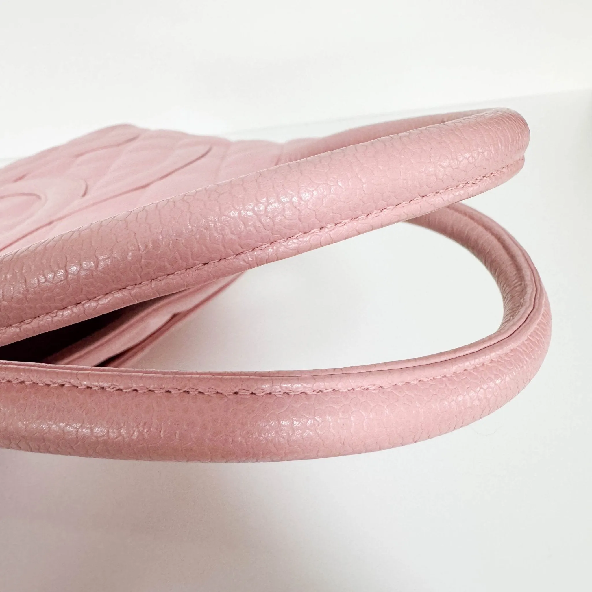 Medallion Tote Pink Caviar Skin Leather