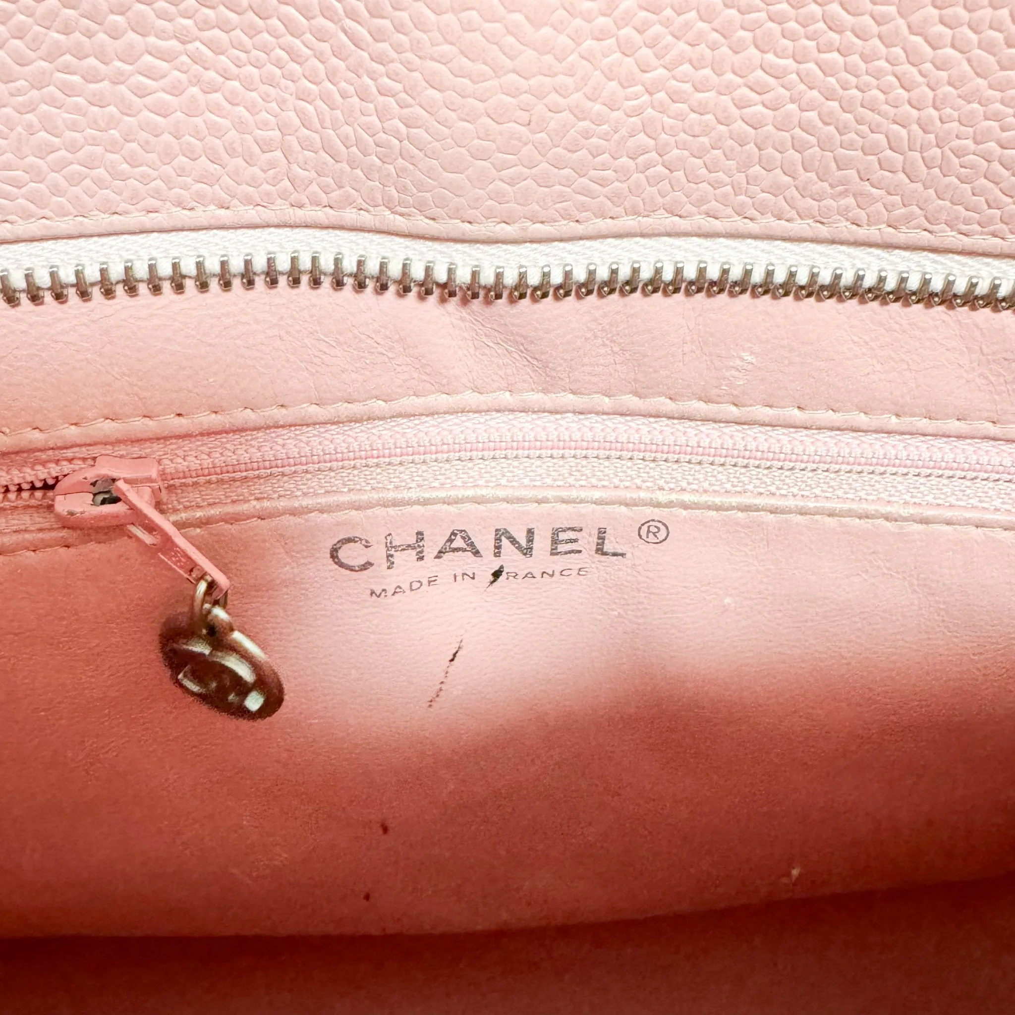 Medallion Tote Pink Caviar Skin Leather