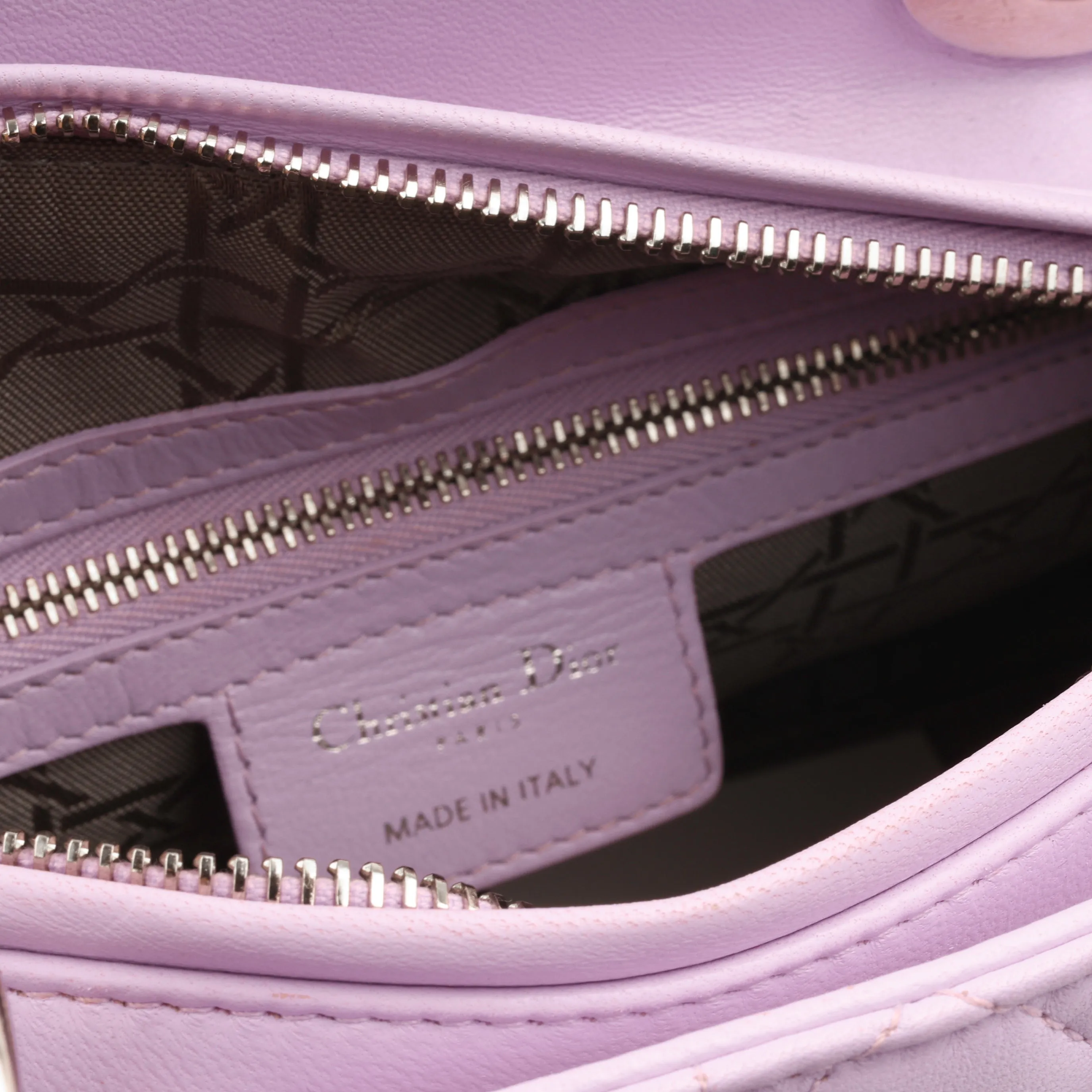 Medium Lady Dior - Lilac