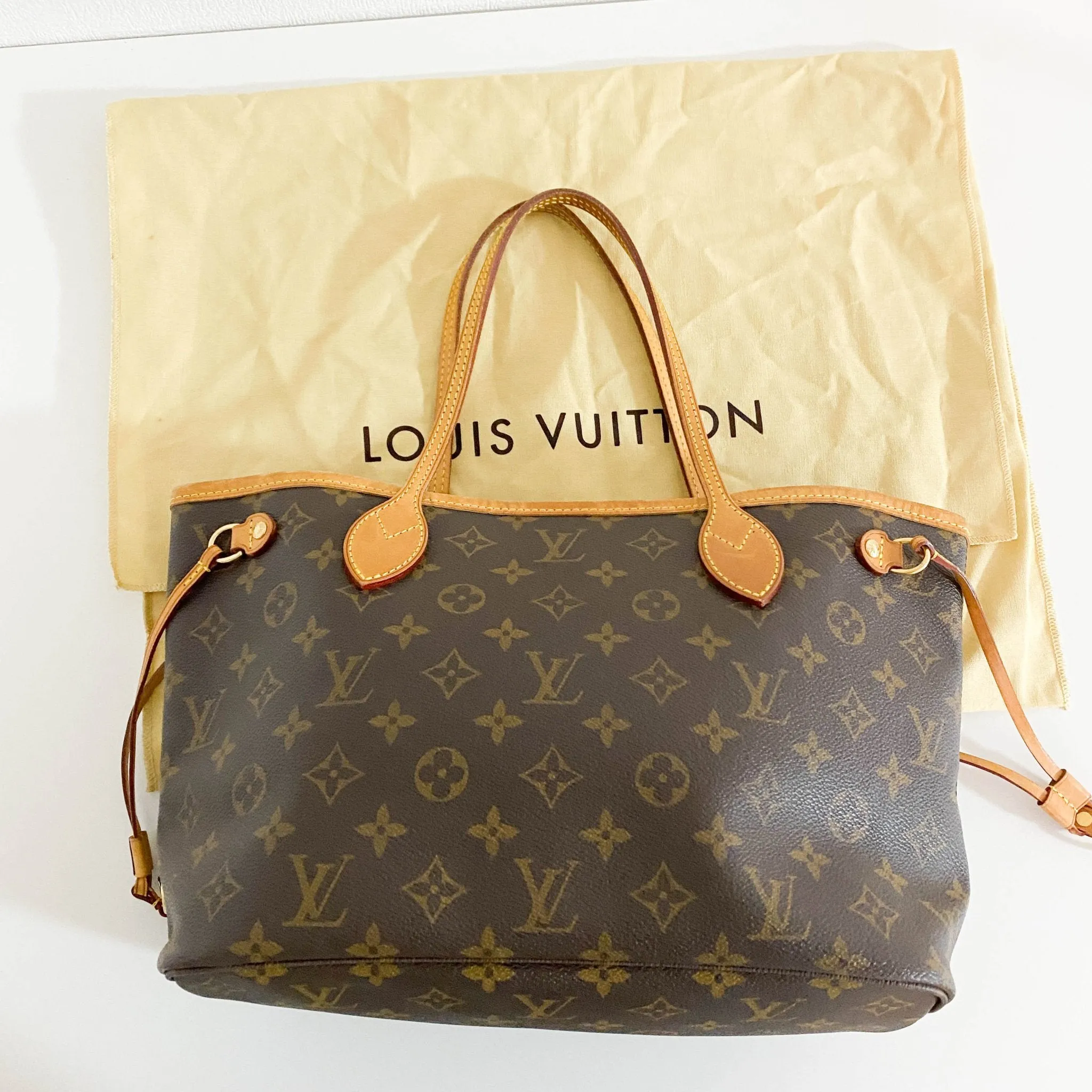 Neverfull PM