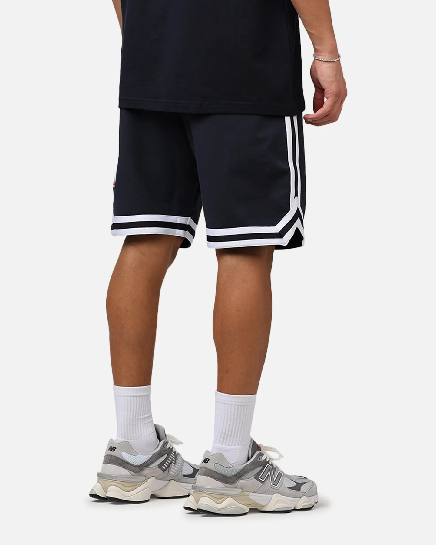 New Era Atlanta Braves 'Logo Select Official Team Colors' Shorts OTC