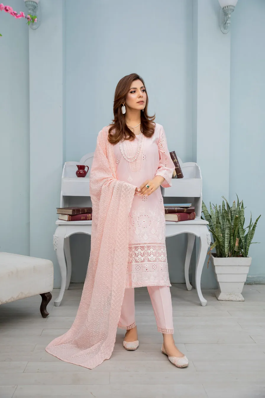 NOORMA KAMAL CHIKANKARI LAWN 02