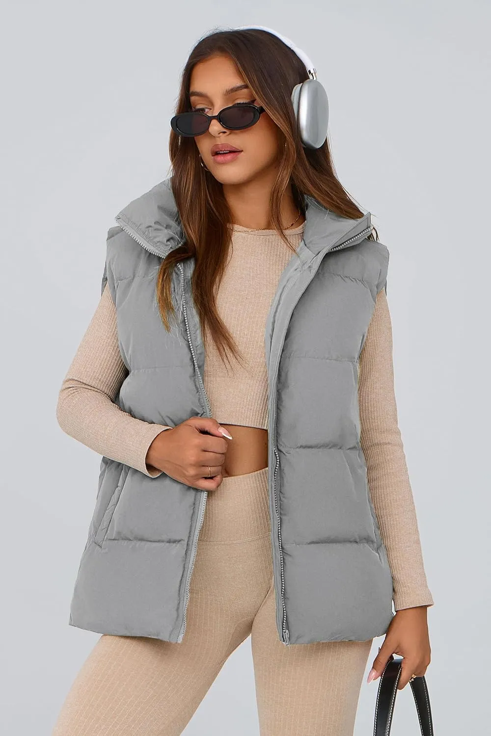 PRETTYGARDEN Women's Puffer Jacket Vests Casual Sleeveless Stand Collar Zip Up Coats Warm Winter Outerwear