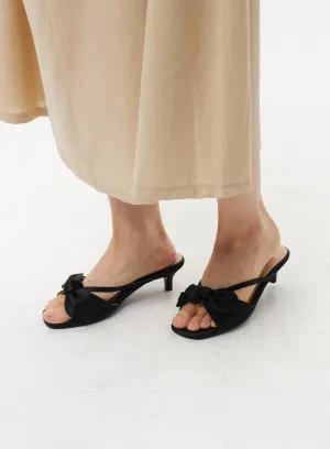 Ribbon Detail Sandals OL321