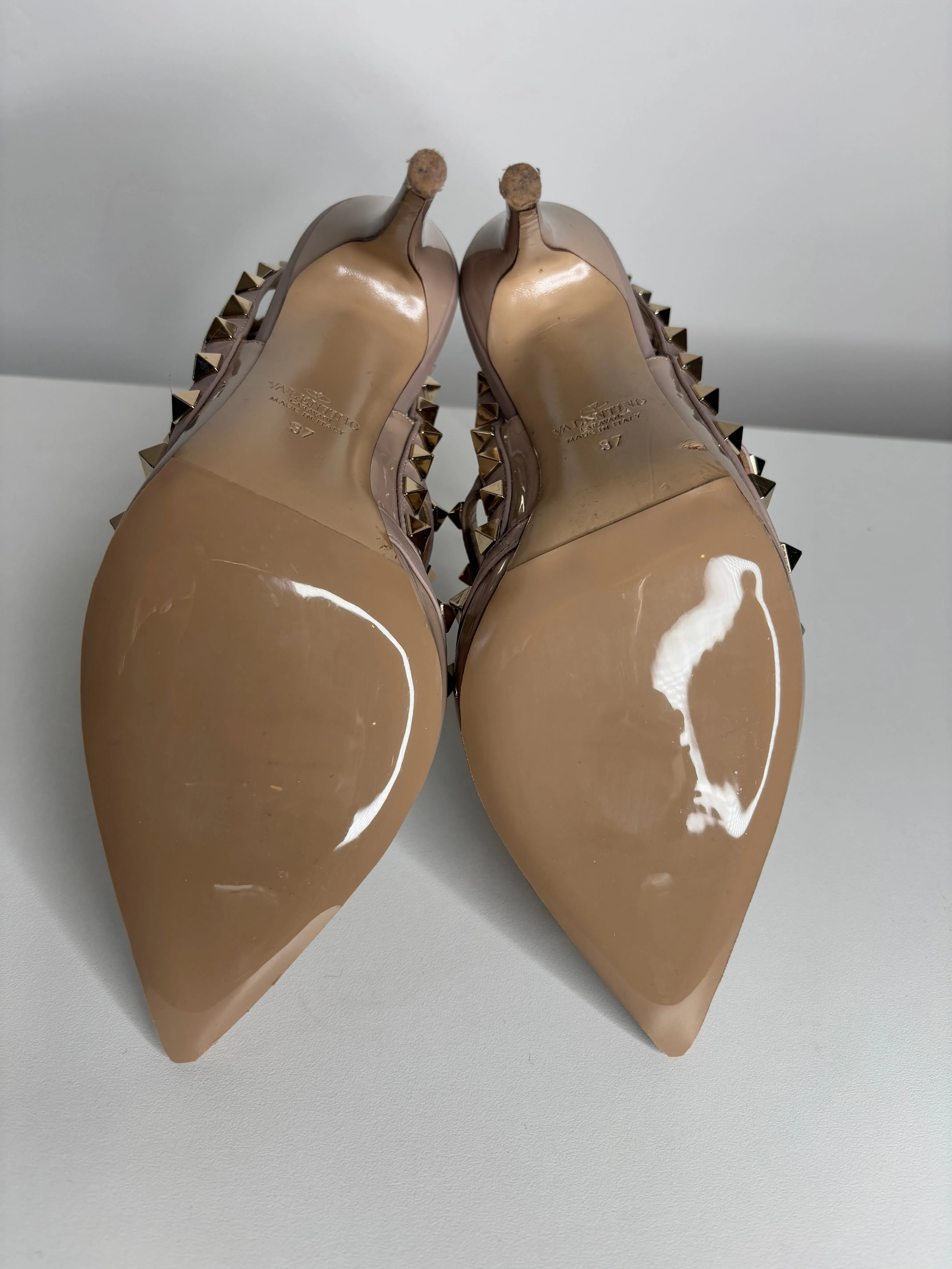 Valentino Garavani Rockstud 100 Nude Patent Sandals 37 UK4