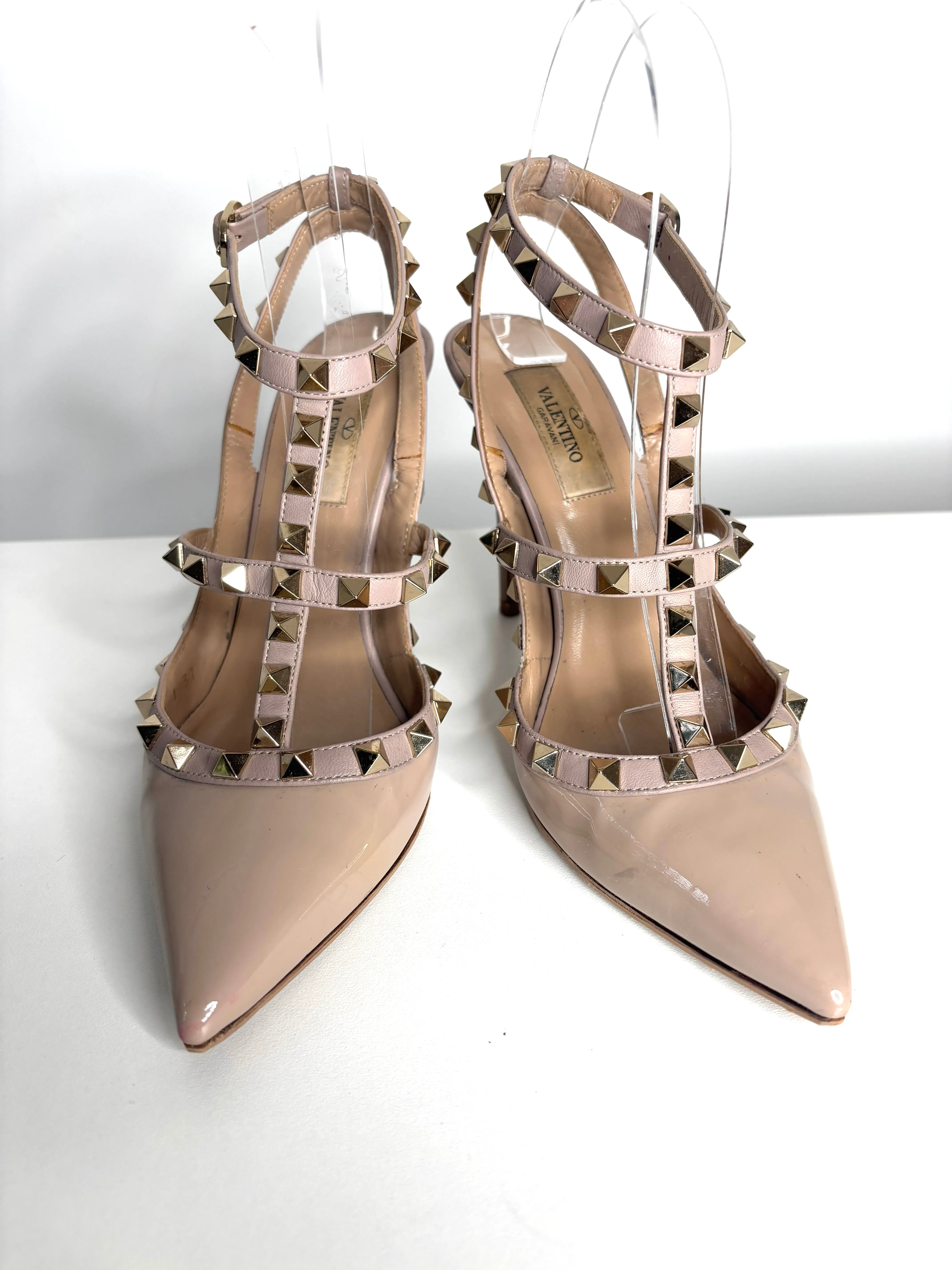 Valentino Garavani Rockstud 100 Nude Patent Sandals 37 UK4
