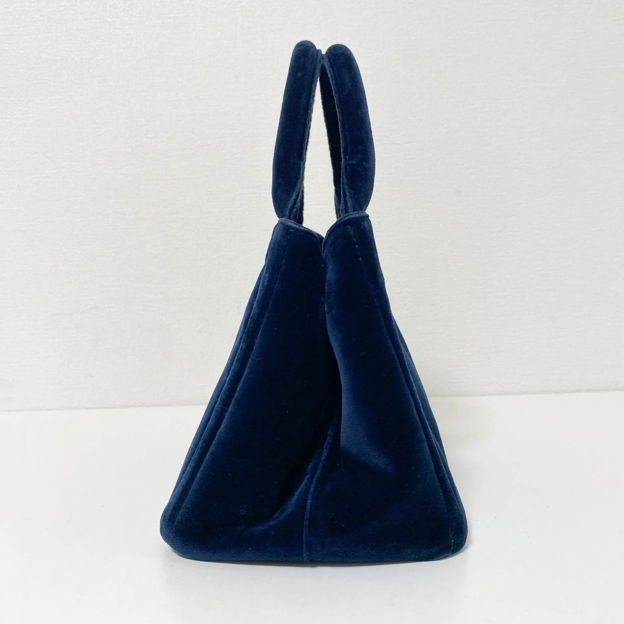 Velvet Navy Totes Shoulder Bag