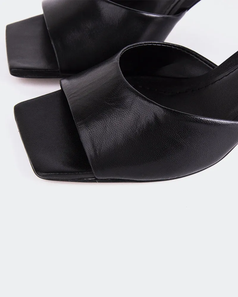 Visalia Black Leather