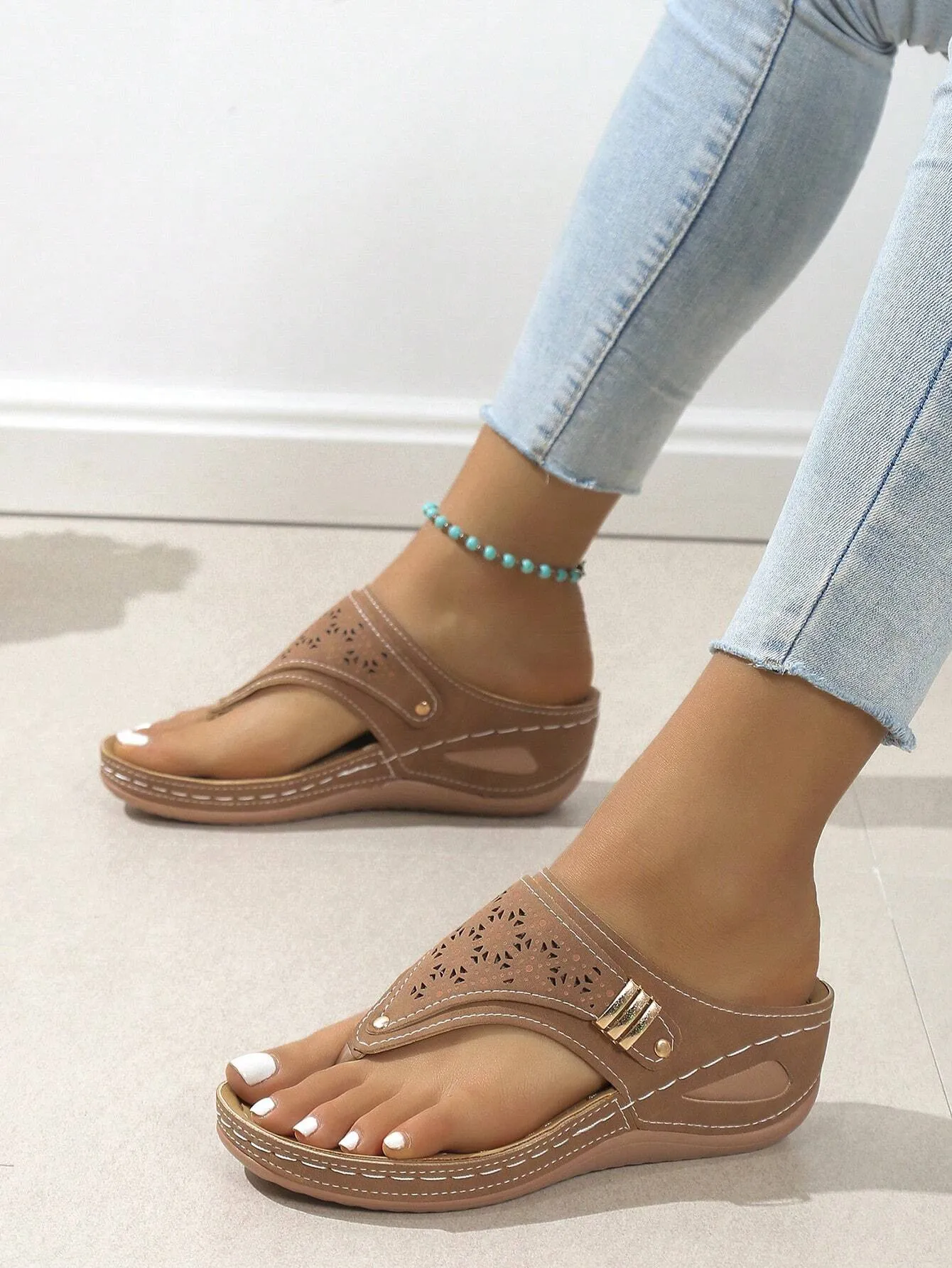 Wedge Heel Outdoor Slipper