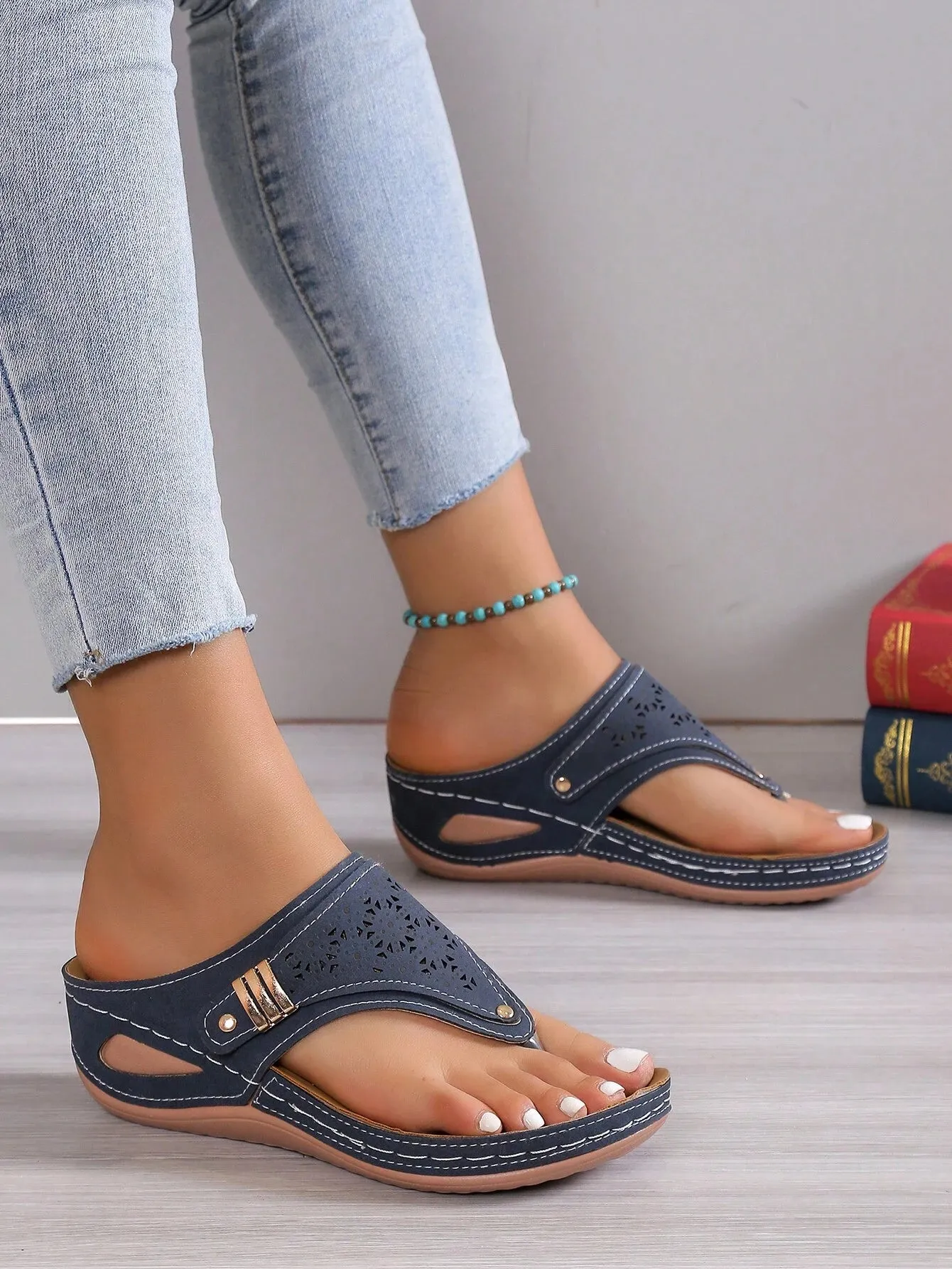 Wedge Heel Outdoor Slipper