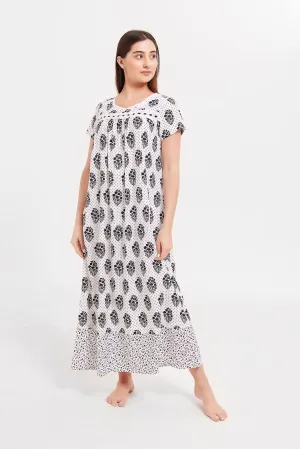 Women Black And White Printed Nightgown