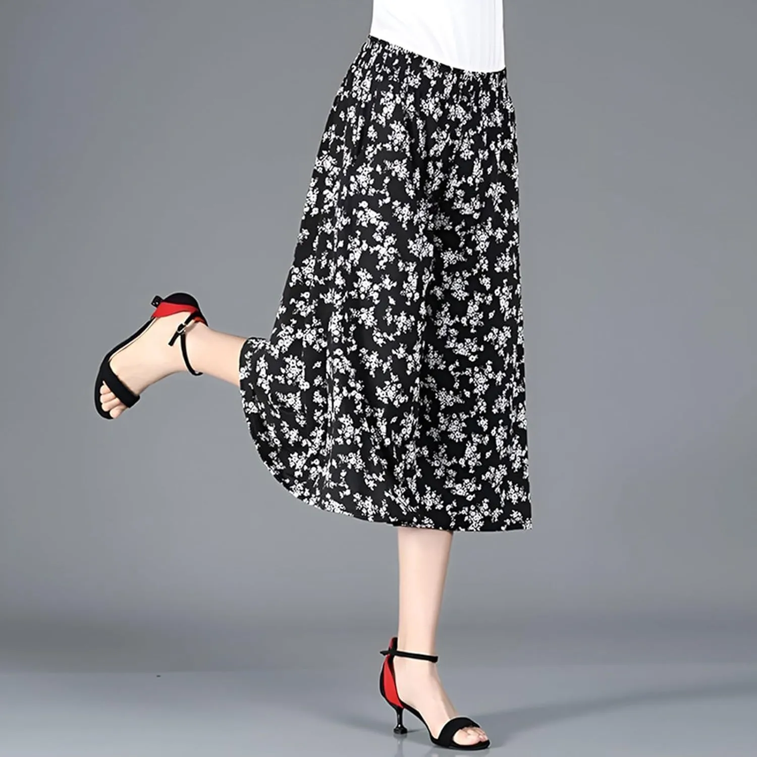 Womens Wide Leg Cropped Pants Plus Size Flowy Loose Fit Capri Pants Summer Floral Printed Elastic High Waisted Beach Trousers