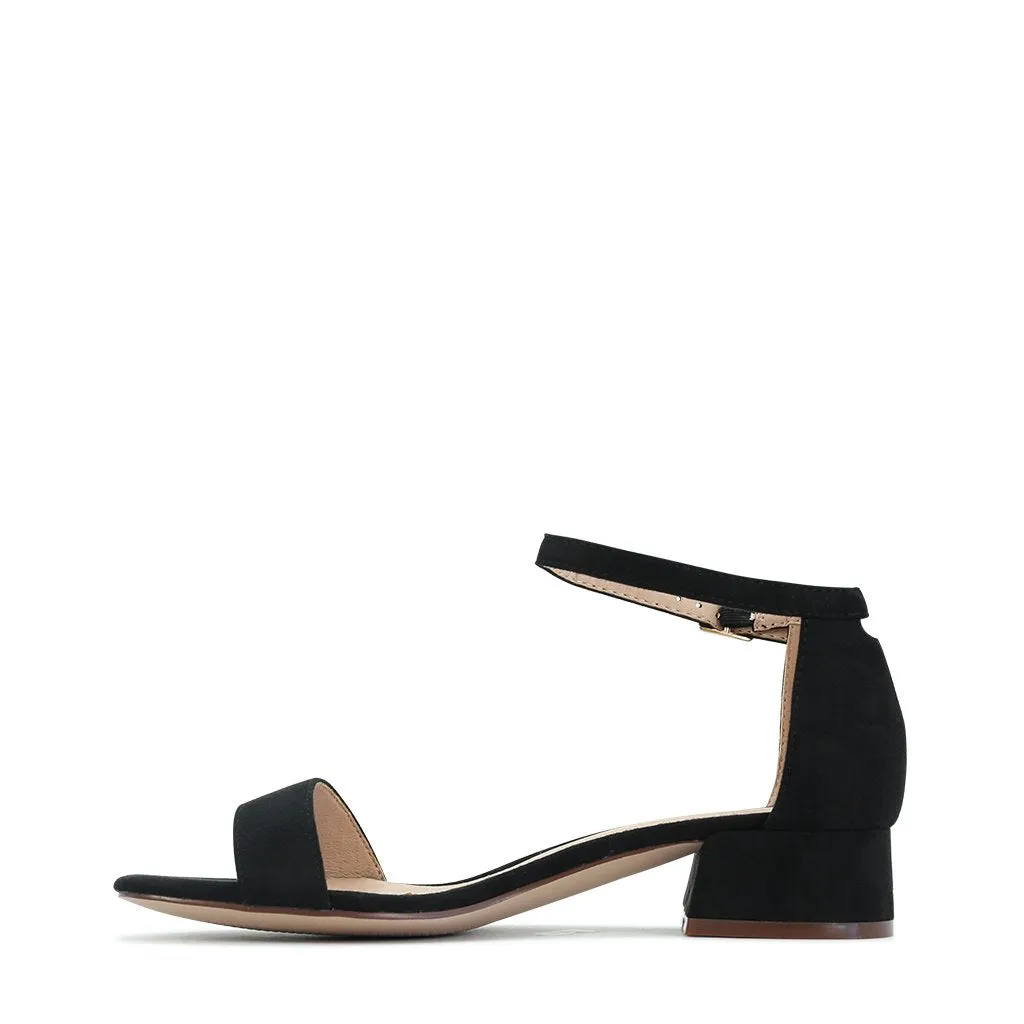 ZAYBE MULTI COLOUR LOW HEEL SANDALS